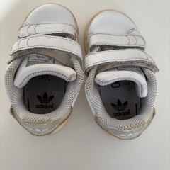 adidas stansmith キッズ靴12㎝の画像