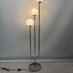 IKEA スタンド間接照明の画像