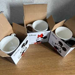 ミッキー＆ミニーマグカップ３つセットの画像