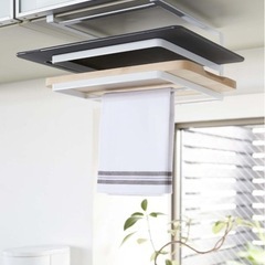 tower 山崎実業 まな板 タオル掛けの画像