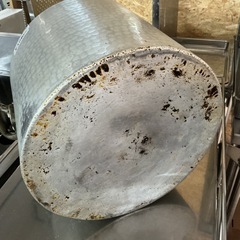 寸胴鍋(ずんどうなべ)🌈業務用❗️円筒形アルミニウム製厨房用品•厨房機器調理器具サビ•汚れあり💦シルバーの画像