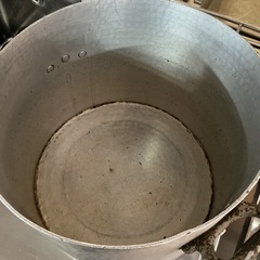 寸胴鍋(ずんどうなべ)🌈業務用❗️円筒形アルミニウム製厨房用品•厨房機器調理器具サビ•汚れあり💦シルバーの画像