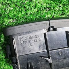 メルセデスベンツ MB W204 ドアロックスイッチの画像