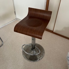 カウンターチェアー　ウッド　2個セットの画像