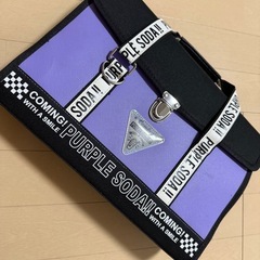 鍵盤ハーモニカ・習字道具の画像