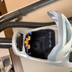 【リサイクルサービス八光】2021年製　MITSUBISHI 　掃除機 Be-K 　TC-FM2A-A [紙パック式]の画像