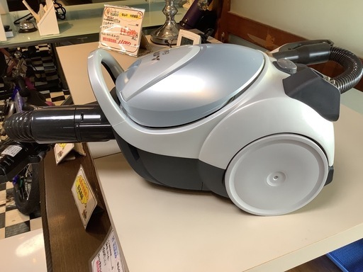 【リサイクルサービス八光】2021年製　MITSUBISHI 　掃除機 Be-K 　TC-FM2A-A [紙パック式]