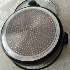 すき焼き鍋の画像