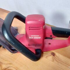 【B441】日立　植木バリカン　動作確認OK　の画像