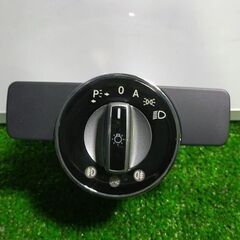 メルセデスベンツ MB W204 ヘッドライトスイッチの画像