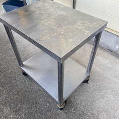 ステンレス作業台　キャスター付き　2個セットの画像