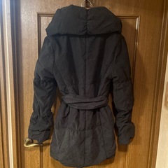 LIP SERVISEアウターの画像