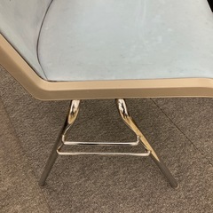 事務用椅子の画像