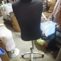 マネキン、トルソー、メンズ、４８ｘ４８ｘ１３０の画像