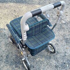 【B442】シルバーカー　ユーメイト　100キロ以下　歩行補助　説明書ありの画像