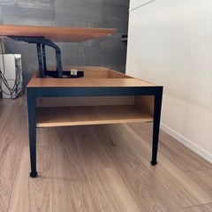 ニトリ昇降式デスク／両サイド収納付の画像