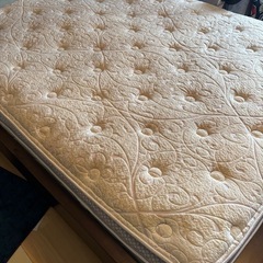 🌟クイーンサイズマットレス🌟の画像