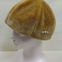 ( E-76 )レディース 冬用 帽子 ２つセット ニット帽 ベレー帽 ビーニー型 グリーン ブラウン フリーサイズ 中古の画像