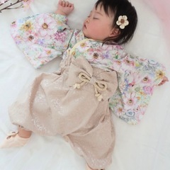 ベビー袴　　50〜70サイズの画像