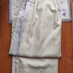 遮光カーテン　縦110×横100 4枚組の画像