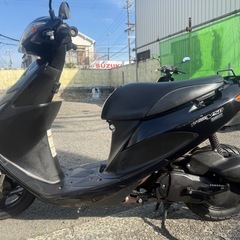 ⭕️(即乗出しok👍)SUZUKIアドレスv50ブラックエディション、空冷、FI.LEDヘッドランプ⭕️
の画像