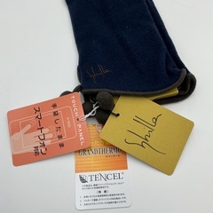 レディース用 手袋（Shilla）と折りたたみ傘（耐風タイプ） の画像