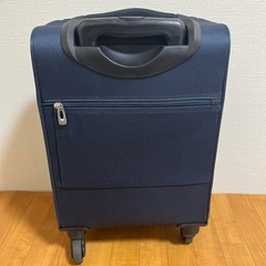 スーツケースの画像