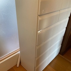 ニトリ　ハイチェストW884×D418×H1387の画像