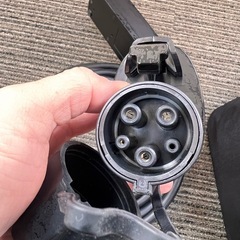 電気自動車アダプターの画像