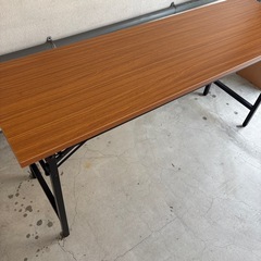 コクヨ会議室テーブルの画像