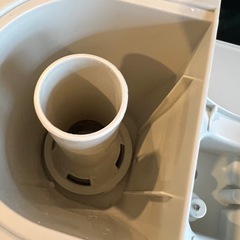 スチーム式加湿器　TEKNOSの画像