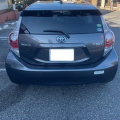 トヨタ　アクア S グレード　平成26年の画像
