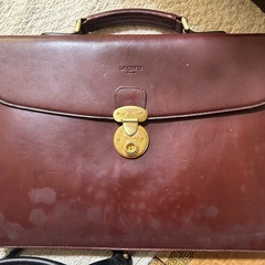 ウンガロ　革バッグセット！の画像