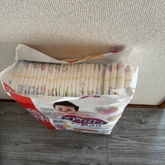 メリーズおむつ　テープM62枚　の画像