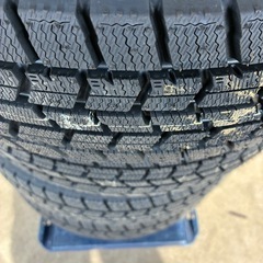 【新品・未使用】の冬用スタッドレスタイヤ組換済み&ホイールフルセットの画像