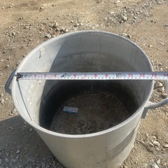 寸胴鍋(フタなし)アルミ製
の画像