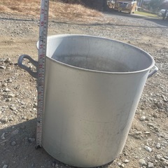 寸胴鍋(フタなし)アルミ製
の画像