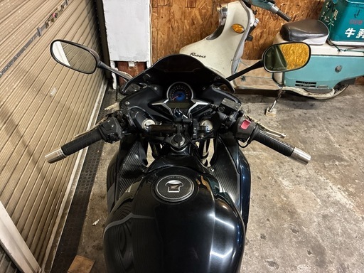 ホンダ　CBR250R 配送可能　支払いは現金or振り込みも可能