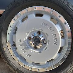 '24年製 スタッドレスタイヤ　ダンロップ　165 60 R15 77Q　ハスラー　タフトの画像