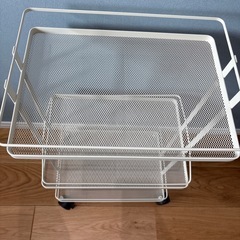 キャスター付きワゴンの画像