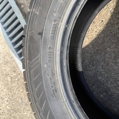 グッドイヤー　ナビ8 
冬タイヤ　205/60Ｒ16の画像
