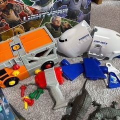 男の子おもちゃ　まとめ売り　トミカ　恐竜　パズルの画像