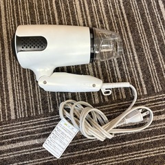 ドライヤーの画像