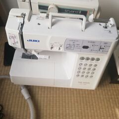 ジャンクミシン5台の画像