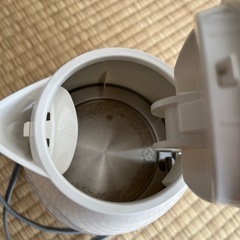 デロンギ　電子ケトルの画像