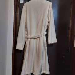 美品✨レディース バスローブ（クリームホワイト・ふわふわ素材）の画像