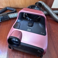 東芝サイクロン掃除機の画像