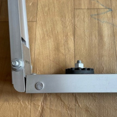 エアコン外機 天井吊金具の画像