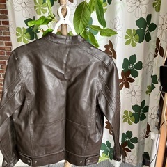 革ジャンの画像