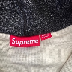 激安　supremeの画像